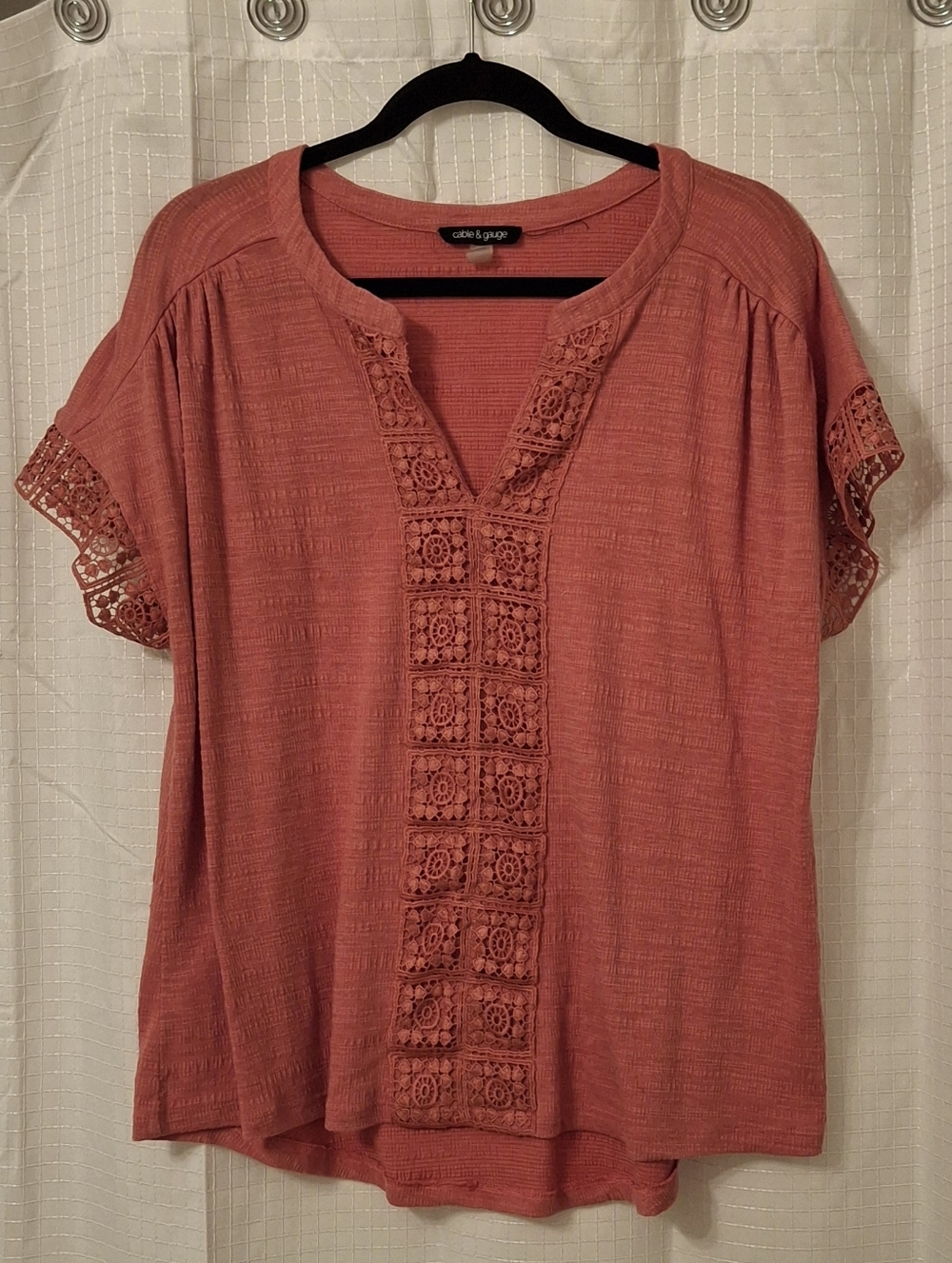 Cable & Gauge Coral Crochet-Front Short Sleeve Blouse